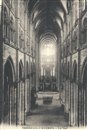 AMIENS : La Cathdrale - La nef vue de l\'orgue