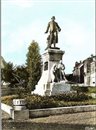 MONTDIDIER : Statue de Parmentier